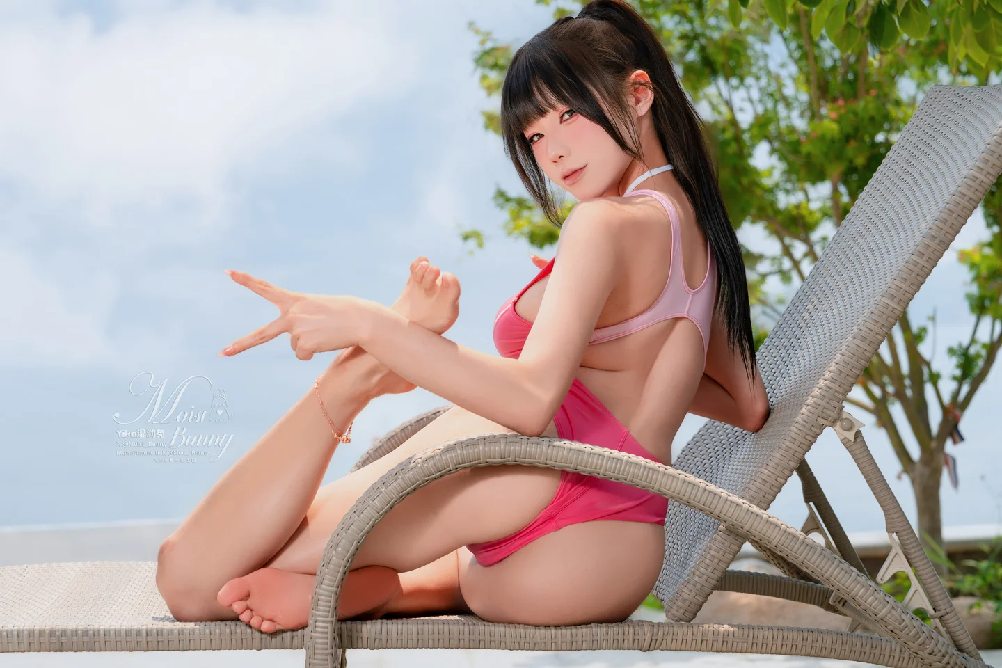 咬一口兔娘_25年12月_2025泳装限定作_水泳部前辈_94P_1_13GB tg@simisebaisi 【丝足阁】028.webp